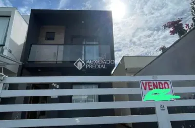 Apartamento com 3 quartos à venda na servidão joesi guimarães da silva, 306, são joão do rio vermelho, florianópolis, 100 m2 por r$ 550.000