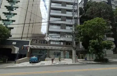 Apartamento com 2 quartos à venda na avenida rio branco, 430, centro, florianópolis, 70 m2 por r$ 1.300.000