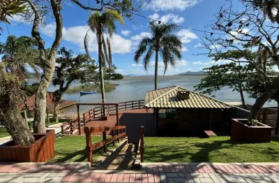 Casa com 2 quartos à venda na br 101, 1, roca grande, imbituba, 180 m2 por r$ 1.590.000