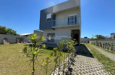 Casa com 2 quartos à venda na dos bandeirantes, 2200, itapiruba, imbituba, 70 m2 por r$ 638.500