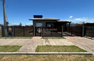 Casa com 2 quartos à venda na pedro pires, 1001, itapiruba, imbituba, 78 m2 por r$ 450.000