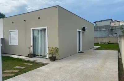 Casa com 2 quartos à venda na Manuel Araújo, 60, Vila Nova, Imbituba, 70 m2 por R$ 330.000