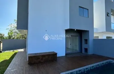 Casa com 3 quartos à venda na avenida porto novo, 124, ibiraquera, imbituba, 160 m2 por r$ 780.000