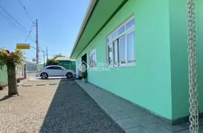 Casa com 2 quartos à venda na josé olímpio da silva, 52, tapera, florianópolis, 180 m2 por r$ 890.000