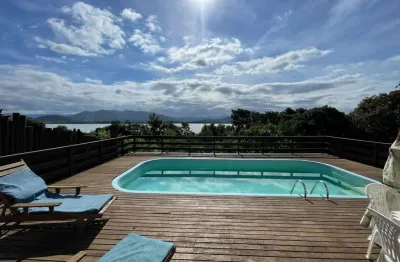 Casa com 3 quartos à venda na estrada geral de ibiraquera, 11, ibiraquera, imbituba, 235 m2 por r$ 1.850.000