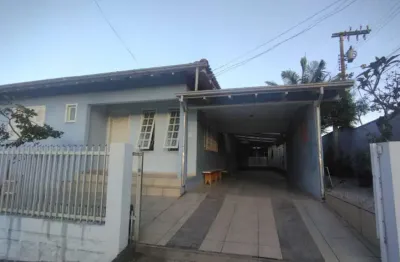 Casa com 3 quartos à venda na antônio paes, 249, paes leme, imbituba, 265 m2 por r$ 680.000