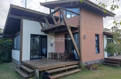 Casa com 3 quartos à venda na rua mãe da providência, 2210, arroio rosa, imbituba, 100 m2 por r$ 925.000
