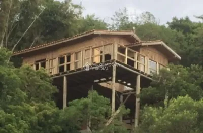 Terreno à venda na avenida porto novo, 450, ibiraquera, imbituba, 2500 m2 por r$ 2.299.000