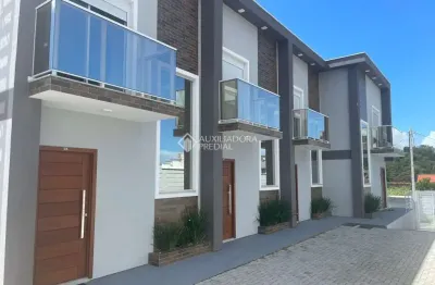 Casa com 2 quartos à venda na osvaldo de freitas, 1, village, imbituba, 92 m2 por r$ 499.000