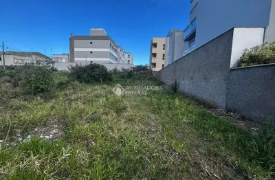Terreno à venda na aldo pittigliane, 60, village, imbituba, 462 m2 por r$ 580.000