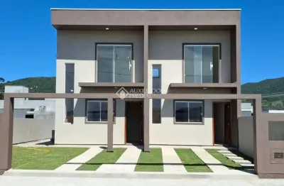 Casa com 2 quartos à venda na João Silvério De Araújo, 10, Povoado de Nova Brasília, Imbituba, 72 m2 por R$ 405.000