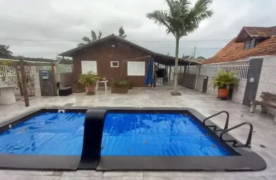 Casa com 3 quartos à venda na alamandas, 70, araçatuba, imbituba, 150 m2 por r$ 650.000