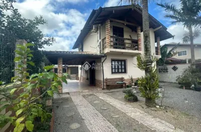 Casa com 3 quartos à venda na sc 434, km 14, 123, araçatuba, imbituba, 150 m2 por r$ 535.000