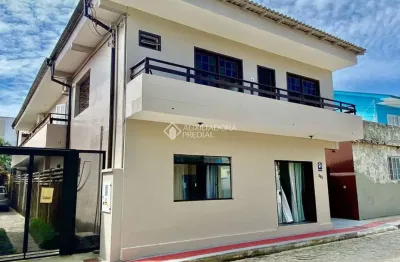 Prédio à venda na aderbal ramos da silva, 267, centro, garopaba, 530 m2 por r$ 3.200.000
