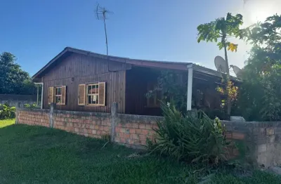 Casa com 3 quartos à venda na josé torres pires, 389, araçatuba, imbituba, 330 m2 por r$ 480.000