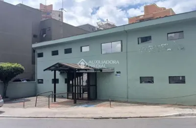 Casa com 1 quarto à venda na newton monteiro de andrade, 143, centro, são bernardo do campo, 200 m2 por r$ 2.425.000