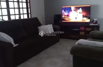 Casa com 3 quartos à venda na rua carapicuíba, 75, vila scarpelli, santo andré, 162 m2 por r$ 650.000
