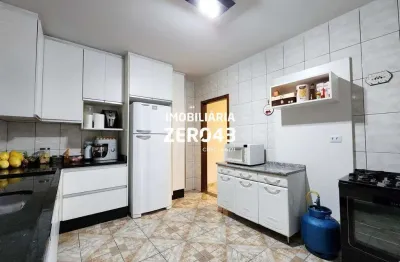 Casa com 3 quartos à venda na Rua José Miguel Arias, Califórnia, Londrina