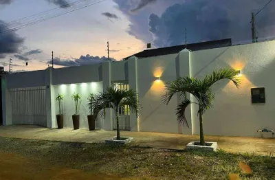 Casa com 4 dormitórios à venda por r$ 778.000 - centro - chapada dos guimarães/mt