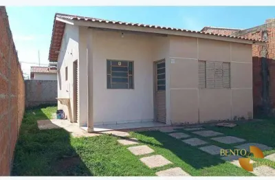 Casa com 2 dormitórios à venda, 55 m² por R$ 175.000 - Osmar Cabral - Cuiabá/MT