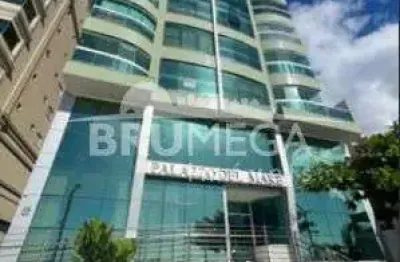 Apartamento com 4 quartos à venda na Rua 207, 30, Meia Praia, Itapema