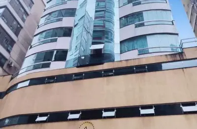 Apartamento com 4 quartos à venda em Meia Praia, Itapema 