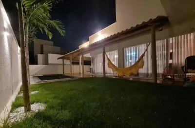 Vendo belíssima casa no condomínio parque morumbi com 4 quartos