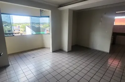 Apartamento com 3 quartos para alugar na Rua Padre Menezes, 1657, Candelária, Natal