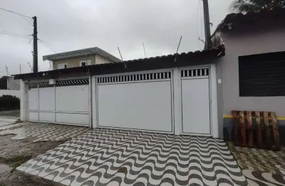 Casa com 3 quartos à venda na Rua Rubens Gonçalves de Freitas, Tupi, Praia Grande