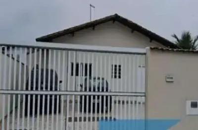 Casa com 2 quartos à venda na rua ágata, 158, cidade da criança, praia grande por r$ 220.000