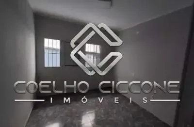 Casa com 2 quartos para alugar no Olímpico, São Caetano do Sul  por R$ 2.900