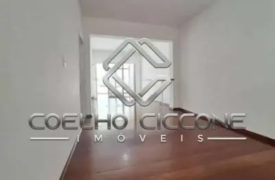 Casa com 2 quartos para alugar no Osvaldo Cruz, São Caetano do Sul  por R$ 3.300