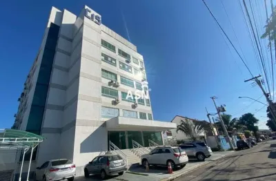 Sala comercial à venda no Extensão do Bosque, Rio das Ostras 