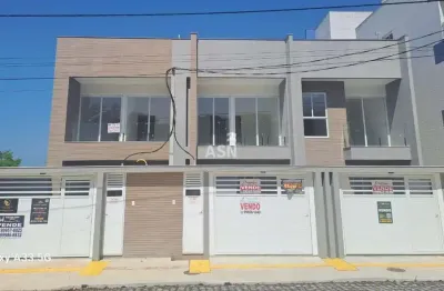 Casa com 3 quartos à venda no Lagoa, Macaé 