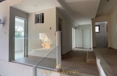 Casa com 10 quartos à venda no Caminho das Árvores, Salvador  por R$ 2.800.000