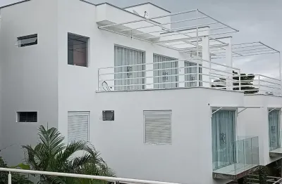 Lindo sobrado para venda com 410 m² - 3 suítes, em siriúba - ilhabela - sp