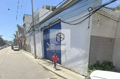 Casa para alugar na Rua Pedro Alves, 285, Santo Cristo, Rio de Janeiro