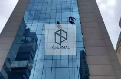 Sala comercial para alugar na Rua Cunha Gago, 700, Pinheiros, São Paulo