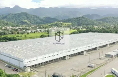 Galpão / Depósito / Armazém para alugar - 8.208m² - Duque de Caxias - RJ