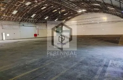 Barracão / Galpão / Depósito com 8 salas para alugar na Rua do Alho, 481, Penha Circular, Rio de Janeiro