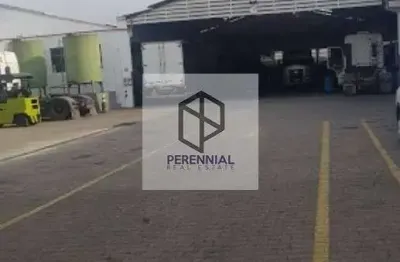 Galpão na Vila Endres, Guarulhos/SP - 5.400 m² A.C. e 10.000 m² A.T.