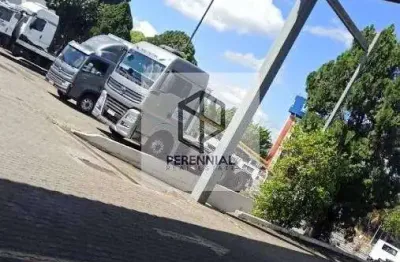 Galpão para locação em Guarulhos - 5.400 m² A.C. e 10.000 m² A.T.