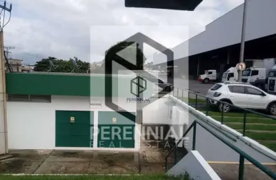 Barracão / Galpão / Depósito com 6 salas para alugar na Rua Embau, 2207, Pavuna, Rio de Janeiro