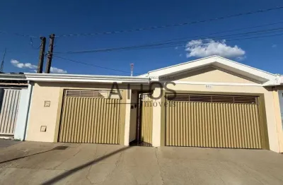 Casa com 3 quartos para alugar na Rua Major João Manoel de Campos Penteado, 805, Jardim Beatriz, São Carlos, 170 m2 por R$ 2.778