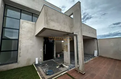 Casa à venda no bairro jardim interlagos ii - araguari/mg