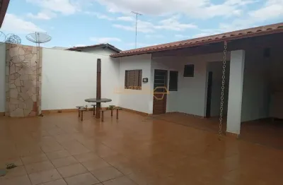 Casa com 3 quartos à venda no Paineiras, Araguari 