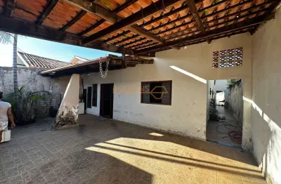 Casa com 3 quartos à venda na 1, 1, Goiás, Araguari