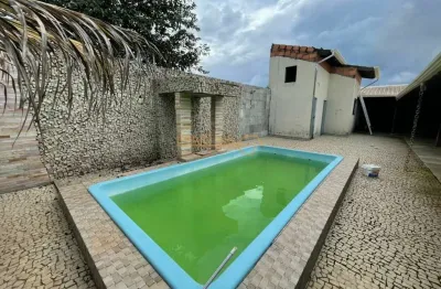 Casa com 1 quarto à venda no Independência, Araguari 