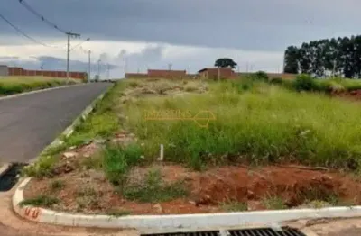 Terreno à venda no Bosque, Araguari 