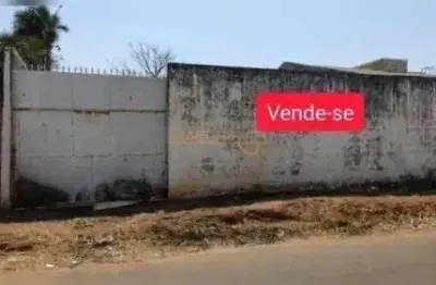 Terreno à venda no Interlagos, Araguari 